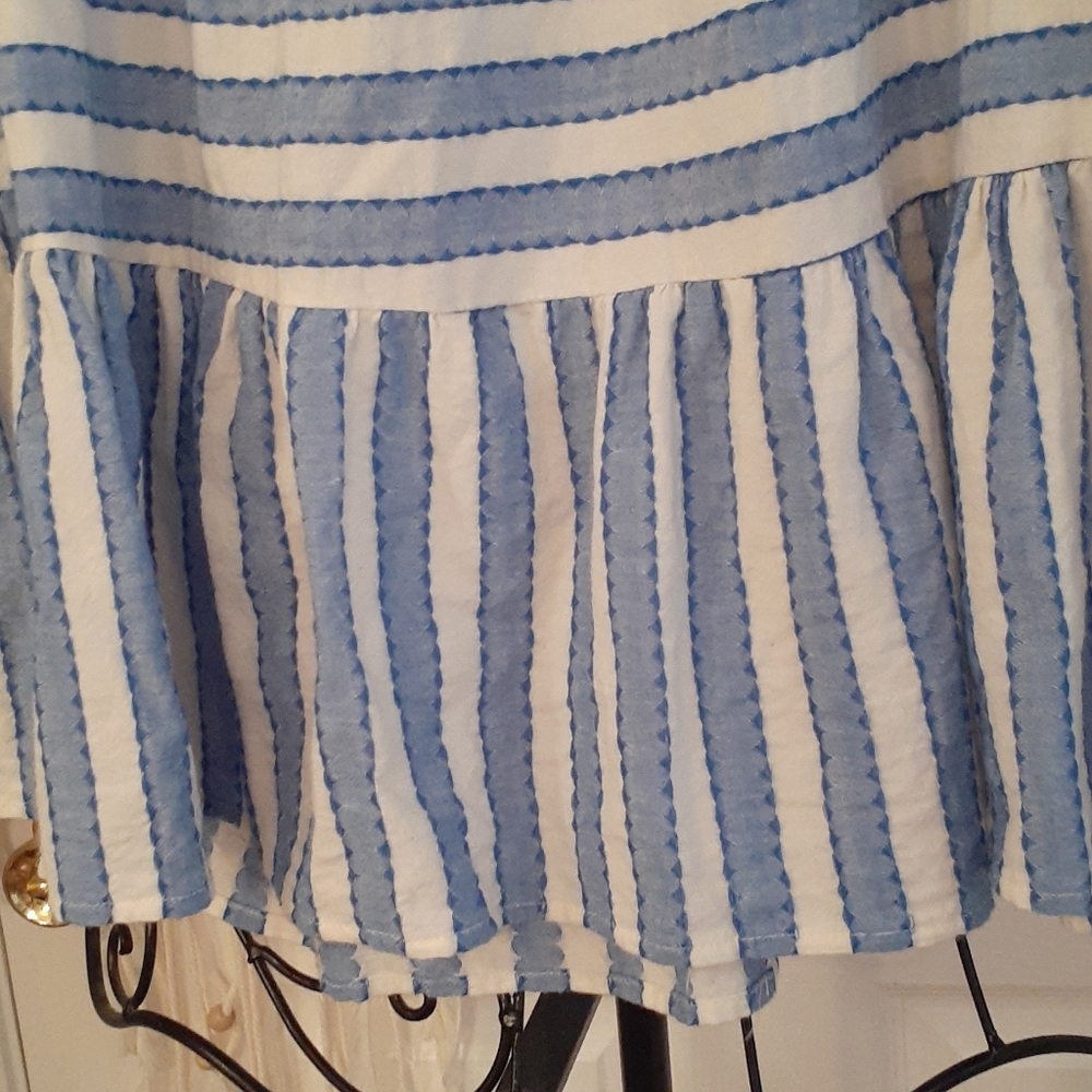 Top - Picture 3 of 3